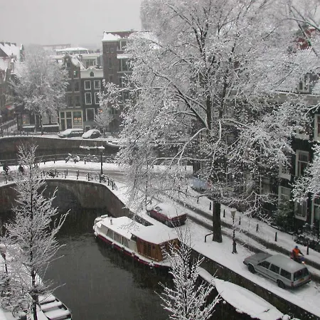Canal View - Jordaan Appartamento